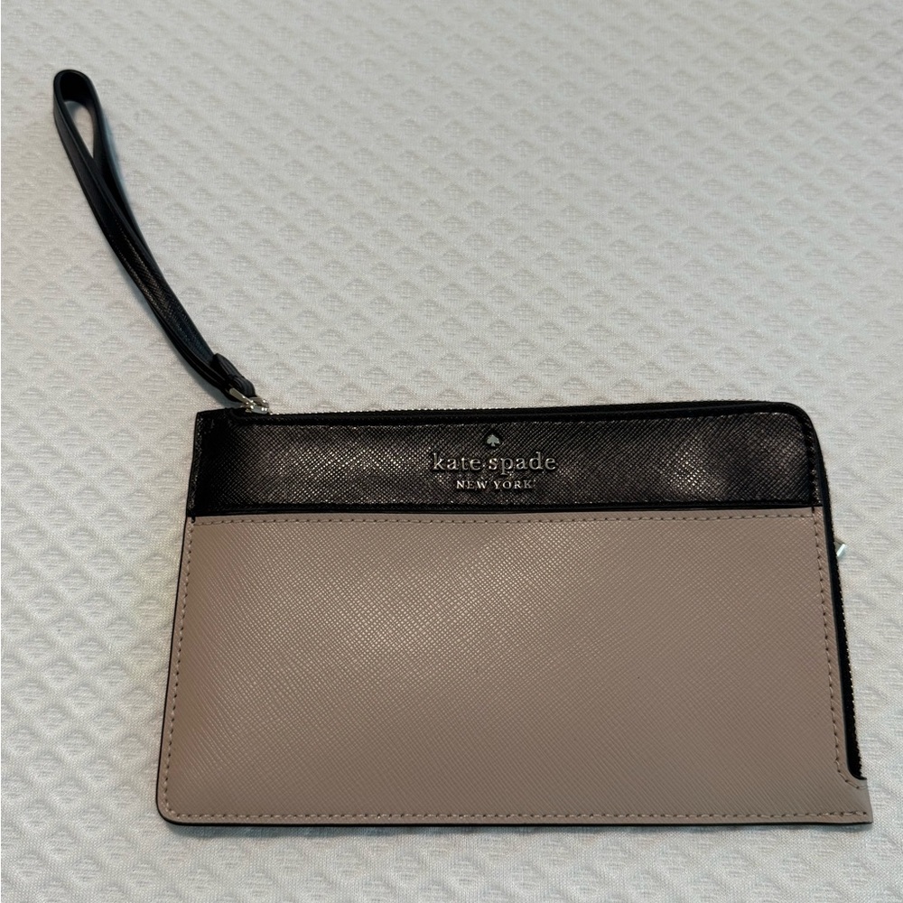 Kate Spade Black and Tan Wristlet